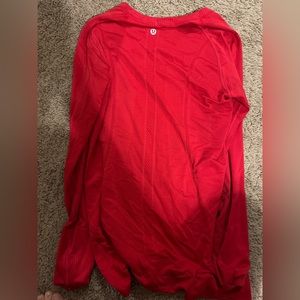 Lululemon long sleeve swiftly tech